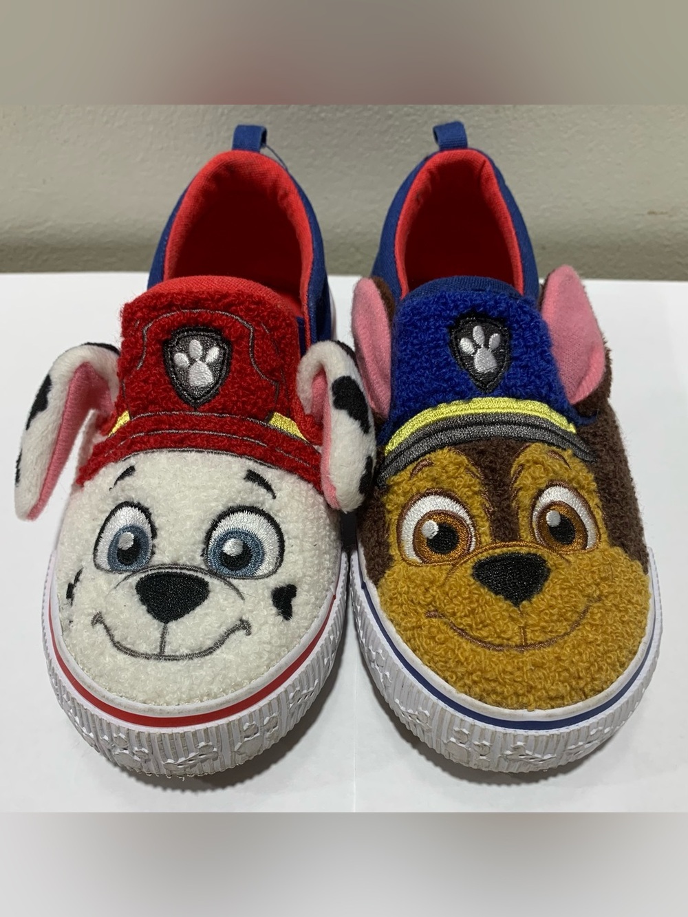 New fuzzy plush Chase and Marshall toddler boy size 9 slip on sneakers shoes